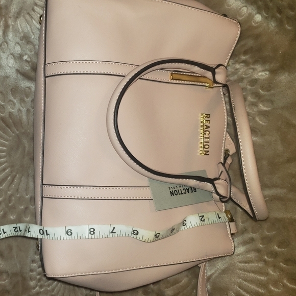 Handbag - Picture 6 of 7